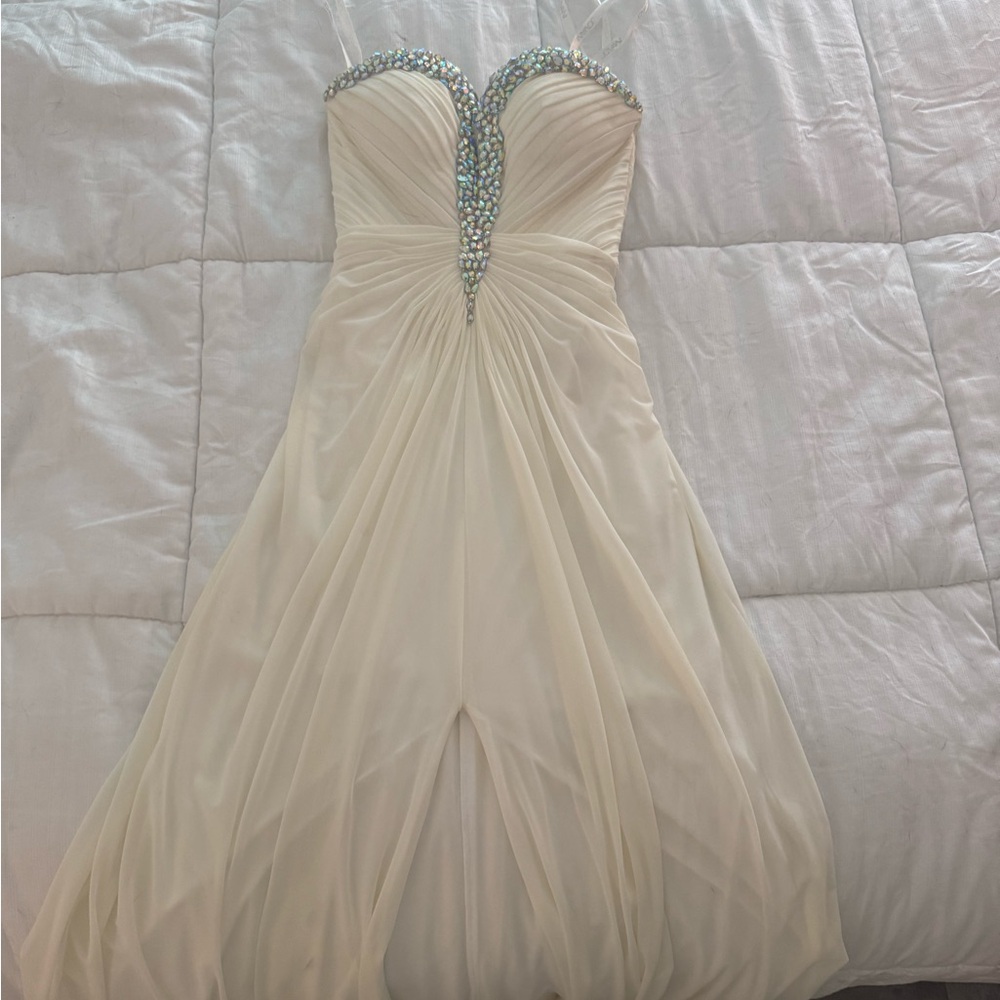 Jovanni White Evening Gown
